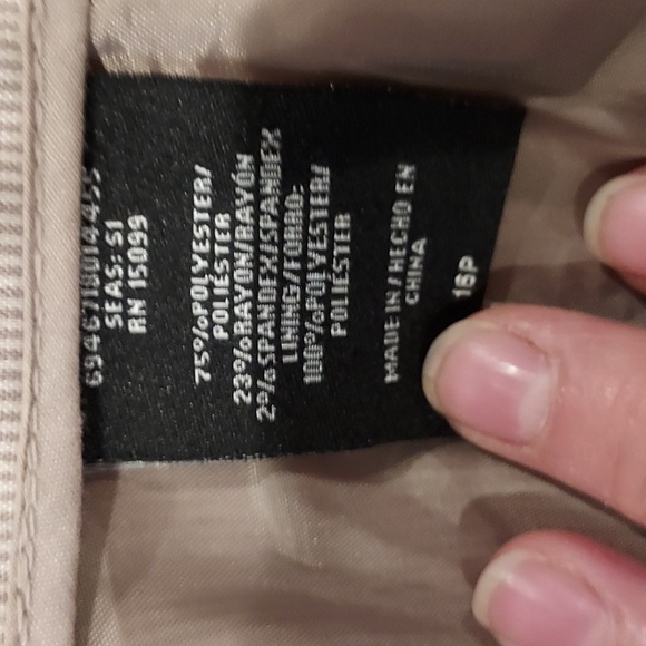 apostrophe Pettit  Beige and Cream Hairline Stripped Fully Lined Skirt Size 16P - Picture 8 of 8